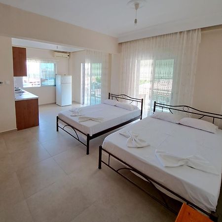 Appartement Poly'S House à Vrasná Extérieur photo
