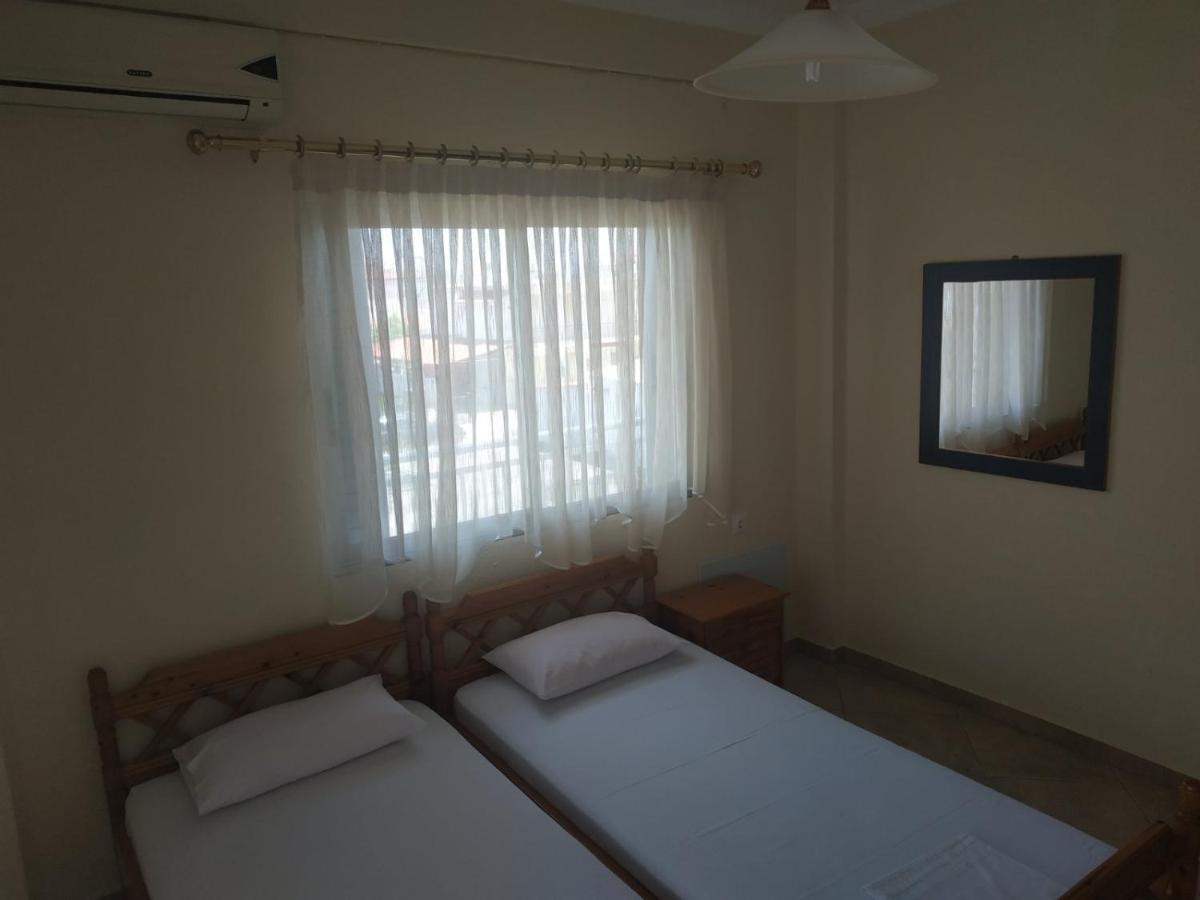 Appartement Poly'S House à Vrasná Extérieur photo